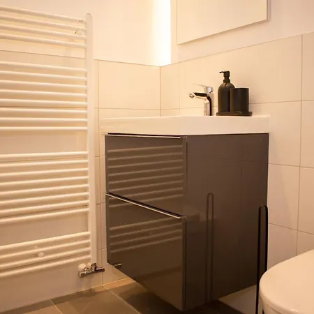 Luxury Cozy 2 Bdr Downtown Apt.3 Budapeşte