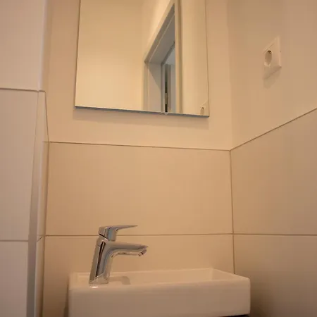 דירה Luxury Cozy 2 Bdr Downtown Apt.3 בודפשט