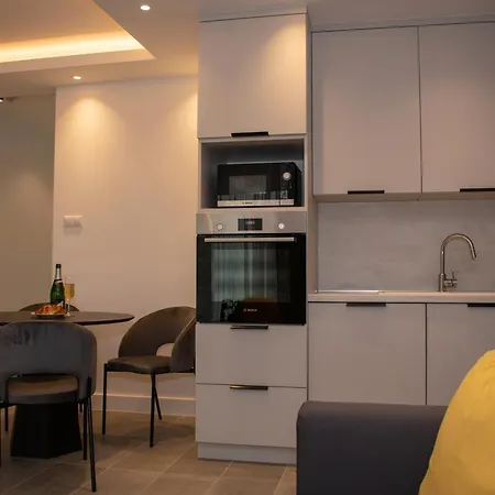 Apartment Luxury Cozy 2 Bdr Downtown Apt.3 Budapest